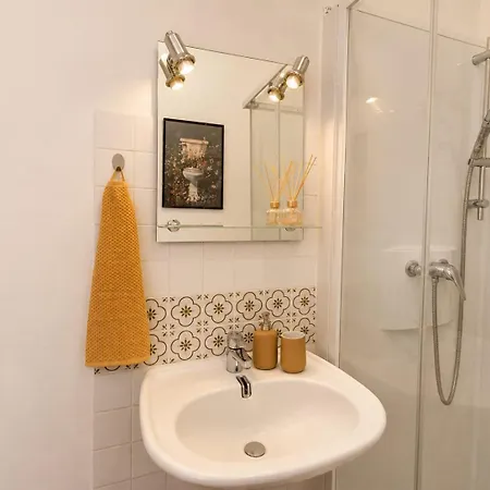 Apartment Duplex Calme Lumineux - Chu & Eau-de-robec